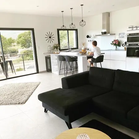 فيلة Maisondrs *